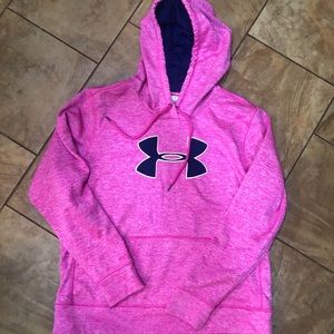 Pink Under Armour Sweatshirt